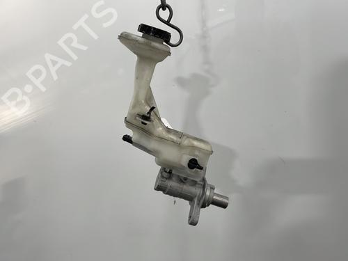 Used Brake master cylinder NISSAN X-TRAIL III (T32_, T32R, T32RR) 1.6 dCi (T32) (130 hp) 28361884