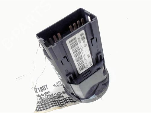 Used Headlight switch Headlight switch VW POLO V (6R1, 6C1) 1.2 (60 hp) 20408356 20408356