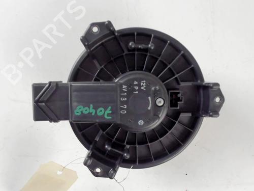Heater blower motor TOYOTA YARIS (_P13_) 1.0 (KSP130_, KSP130) | BP20401943M62