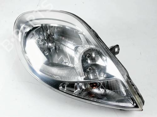 Used Right headlight RENAULT TRAFIC II Bus (JL) 2.0 dCi 90 (JL00, JL01, JL0H, JL0M, JL0P, JL0S) (90 hp) 29625437
