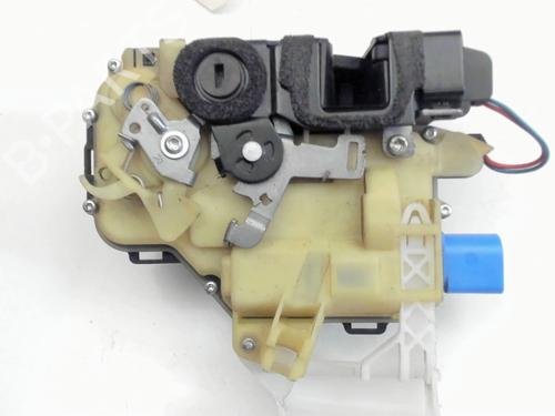 Rear right lock VW POLO IV (9N_, 9A_) 1.4 TDI | BP30912840C99