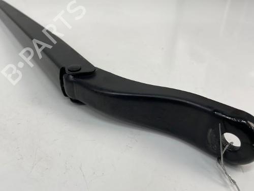 Front windshield wiper arm PEUGEOT 2008 II (UD_, US_, UY_, UJ_, UR_, UC_) 1.5 BlueHDI 110 (UDYHSK) | BP20397127C143 