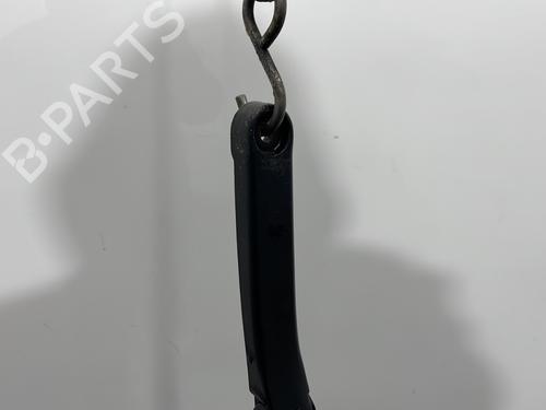 front-windshield-wiper-arm-seat-leon-5f1-2012-2013-2014-2015-2016-2017-2018-2019-2020-2021-32220155 main image