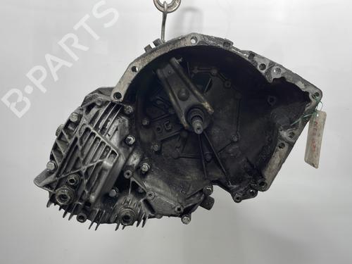 Used Gearbox RENAULT TRAFIC Van (T_, P_, V_) 2.1 D (64 hp) 30848148