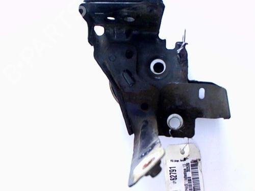 Used Left headlight support Left headlight support RENAULT MEGANE III Hatchback (BZ0/1_, B3_) 1.5 dCi (86 hp) 21234997 21234997