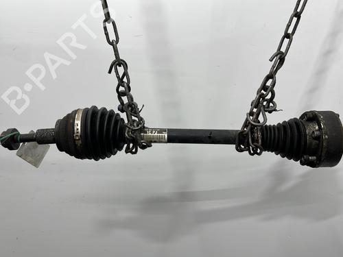 Drivaksel fortil venstre VW TOURAN (1T1, 1T2) 1.9 TDI (105 hp) 31053322