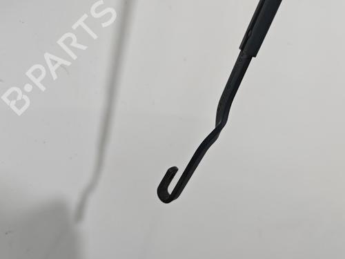 front-windshield-wiper-arm-kia-carens-iv-2013-39954579 main image