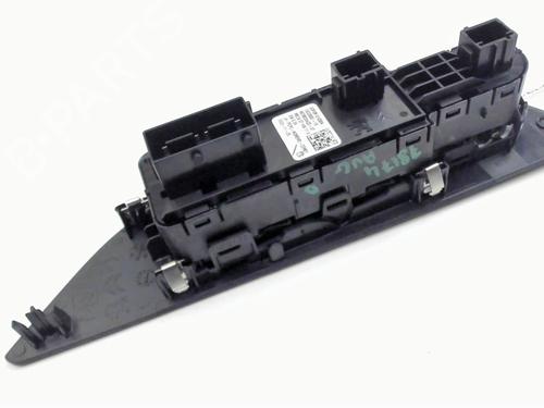 Used Left front window switch Left front window switch PEUGEOT 2008 II (UD_, US_, UY_, UJ_, UR_, UC_) 1.2 PureTech 130 (USHNS, URHNS) (130 hp) 30689218 30689218