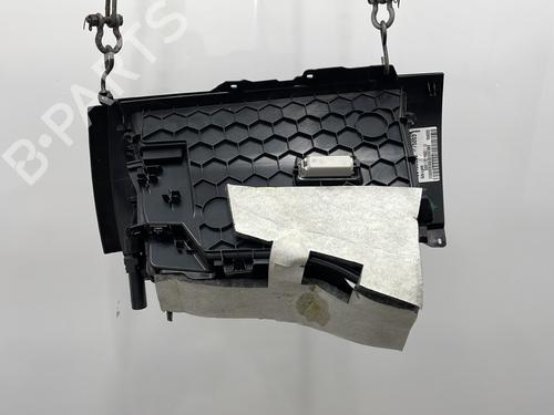Used Glove box Glove box BMW 1 (F21) 114 i (102 hp) 25586670 25586670