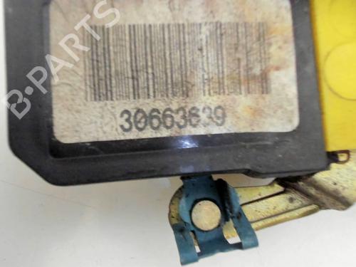 Rear right lock VOLVO XC90 I (275) D5 AWD | BP28811163C99 