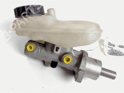 Used Brake master cylinder CITROËN XSARA (N1) 1.6 16V (109 hp) 20443332