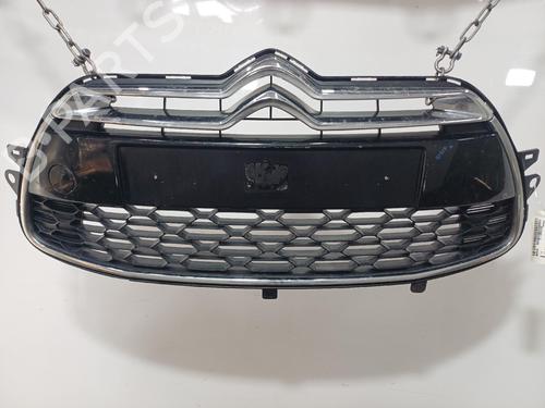 Used Grille Grille 38274141 38274141