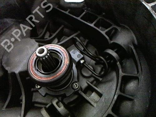 Gearbox OPEL CORSA C (X01) 1.3 CDTI (F08, F68) | BP20478775M3 
