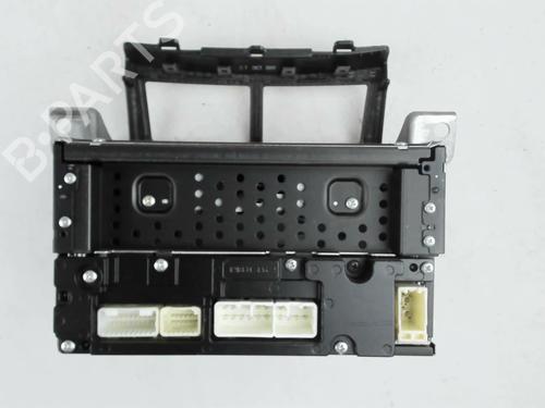 Used Radio Radio 38023944 38023944