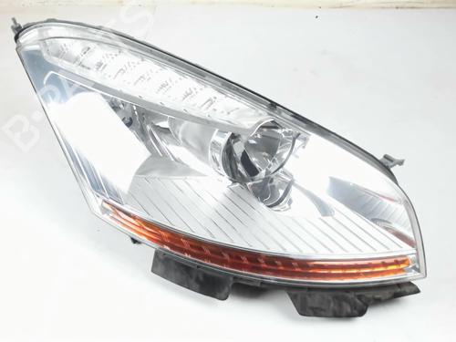 Used Right headlight CITROËN C4 Grand Picasso I (UA_) 2.0 HDi 150 (150 hp) 31159575