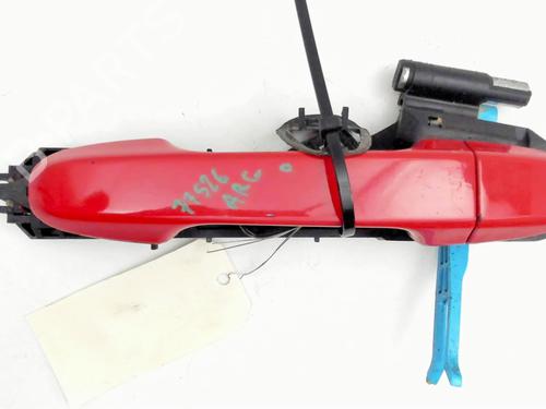 Used Rear left exterior door handle TOYOTA YARIS (_P13_) 1.5 Hybrid (NHP130_, NHP130) (101 hp) 30912975