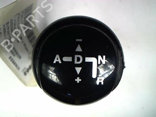 Used Gear lever FORD FIESTA V (JH_, JD_) 1.6 16V (100 hp) 21231175
