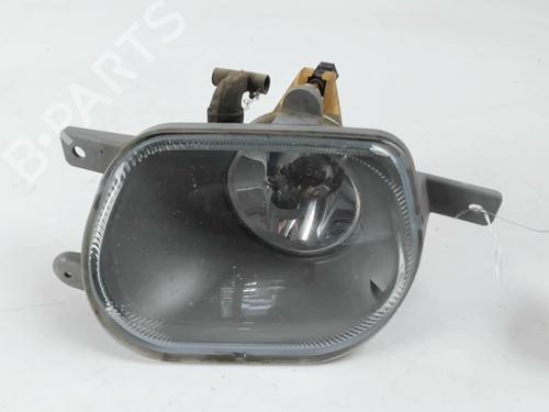 Used Right front fog light VOLVO XC90 I (275) D5 AWD (163 hp) 28709143