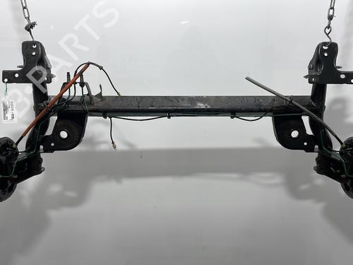 Used Rear axle RENAULT CLIO II (BB_, CB_) 1.2 16V (BB05, BB0W, BB11, BB27, BB2T, BB2U, BB2V, CB05,... (75 hp) 31028021