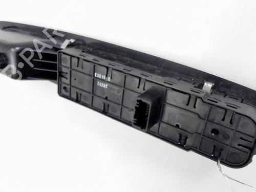 Used Left front window switch Left front window switch RENAULT SCÉNIC III (JZ0/1_) 1.9 dCi (JZ0J, JZ1J, JZ1K, JZ1S) (131 hp) 30912879 30912879