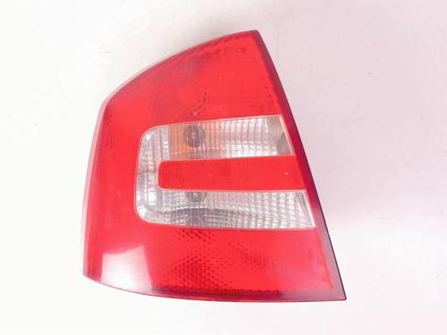 Lampa tylna lewa SKODA OCTAVIA II (1Z3) 1.9 TDI 1Z5945111A