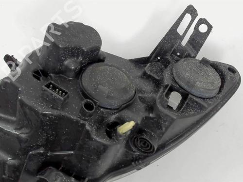 Used Right headlight Right headlight PEUGEOT 1007 (KM_) 1.4 HDi (68 hp) 20392233 20392233