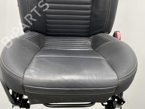 Right front seat VOLVO C30 (533) D2 | BP22891593C16 