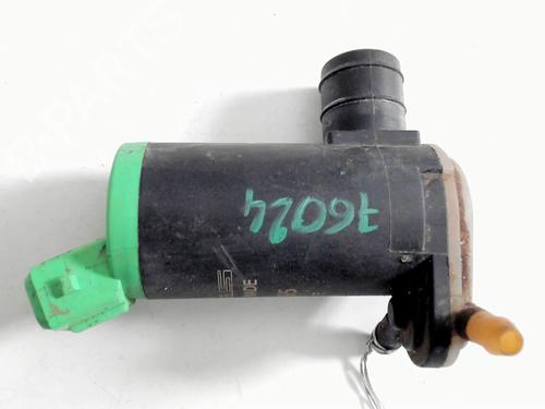 Used Washer pump PEUGEOT 206 Hatchback (2A/C) 2.0 HDI 90 (90 hp) 31074581