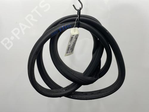 Used Rubber door seal Rubber door seal SKODA FABIA II (542) 1.6 TDI (90 hp) 24130570 24130570