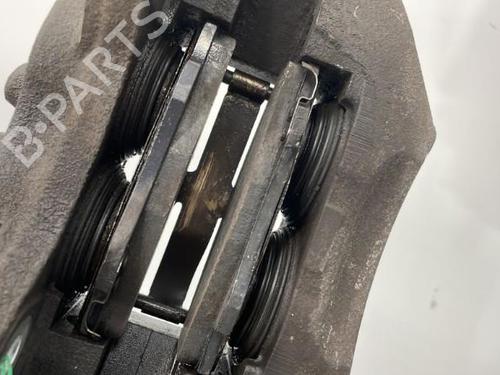 Used Right front brake caliper Right front brake caliper TOYOTA HILUX VII Pickup (_N1_, _N2_, _N3_) 2.5 D-4D 4WD (KUN25_, KUN25R) (120 hp) 20418983 20418983