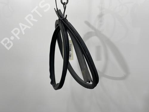 rubber-door-seal-toyota-yaris-_p1_-1999-2000-2001-2002-2003-2004-2005-28498736 main image