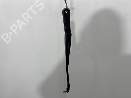 front-windshield-wiper-arm-vw-touareg-7p5-7p6-2010-2011-2012-2013-2014-2015-2016-2017-2018-32081881 main image