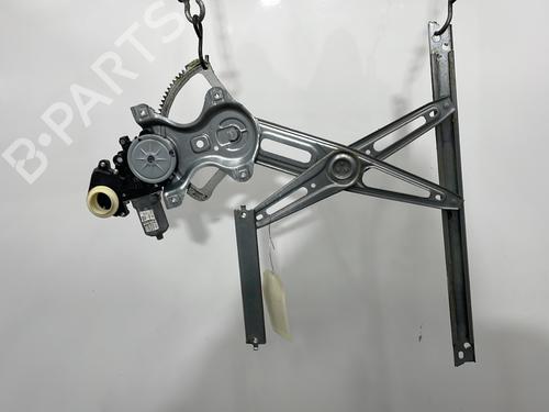 Used Front left window mechanism TOYOTA YARIS (_P13_) 1.5 Hybrid (NHP130_, NHP130) (101 hp) 30755902