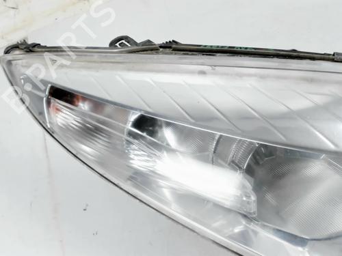 Right headlight RENAULT MEGANE III Grandtour (KZ0/1) 1.5 dCi | BP25222152C29 