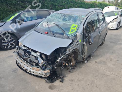 Used Parts TOYOTA YARIS (_P9_) 1.4 D-4D (NLP90_, NLP90R) (90 hp) 4341263