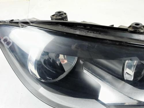 Used Right headlight Right headlight VW TOURAN (1T3) 1.6 TDI (105 hp) 33622189 33622189