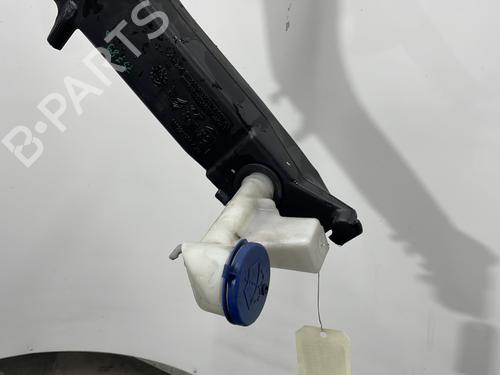 Windscreen washer tank PEUGEOT 308 II (LB_, LP_, LW_, LH_, L3_) 1.6 BlueHDi 120 | BP29928556C113 