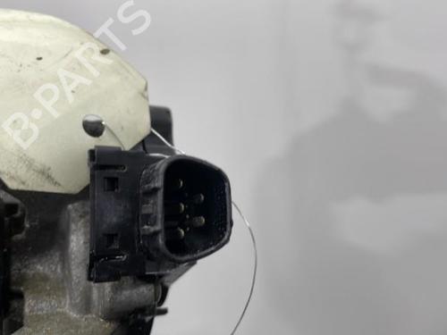 Used Front wiper motor TOYOTA LAND CRUISER 90 (_J9_) 3.0 TD (KZJ90_, KZJ95_, KZJ90R, KZJ95R, KZJ90W, KZJ95W) (125 hp) 21239181