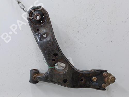 Used Right front suspension arm Right front suspension arm TOYOTA AURIS (_E15_) 1.4 D-4D (NDE150_, NDE150R) (90 hp) 20464687 20464687