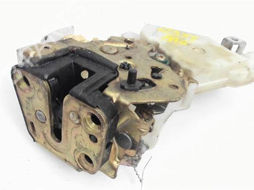 Rear left lock NISSAN X-TRAIL I (T30) 2.2 Di 4x4 | BP20440396C100 