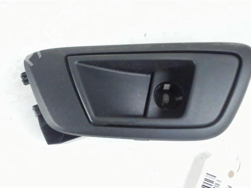 Venstre bak invendig håndtak FORD FIESTA VI (CB1, CCN) 1.4 TDCi (70 hp) 25926547