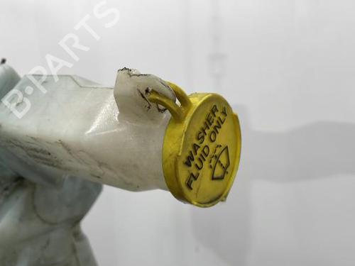Windscreen washer tank CHRYSLER VOYAGER / GRAND VOYAGER III (GS_, NS_) 2.4 i | BP21238947C113