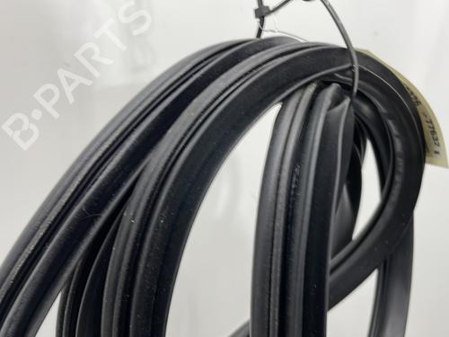 rubber-door-seal-hyundai-ix20-jc-2010-2011-2012-2013-2014-2015-2016-2017-2018-2019-29212852 main image