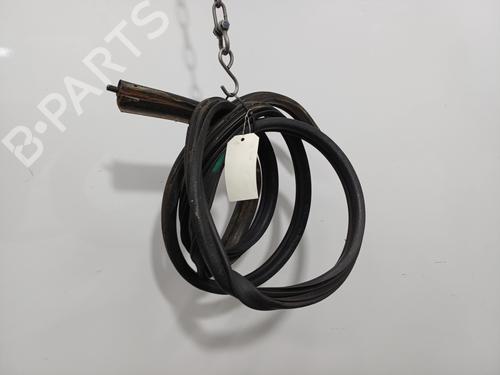 Guarnizione porta Guarnizione porta FIAT SCUDO Van (220_) 1.9 D (69 hp) 34458996 34458996
