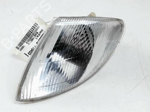 Blinklys fortil venstre RENAULT MEGANE I (BA0/1_) 1.4 e (BA0E, BA0V) (75 hp) 31159591
