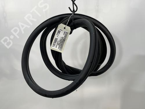 Used Rubber door seal FIAT PANDA (169_) 1.2 LPG (169CXF1A) (69 hp) 28567654
