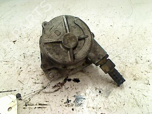 Used Vacuum pump OPEL CORSA B (S93) 1.2 i (F08, F68, M68) (45 hp) 25264718
