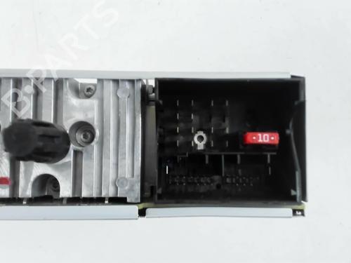 Used Radio Radio 28683486 28683486
