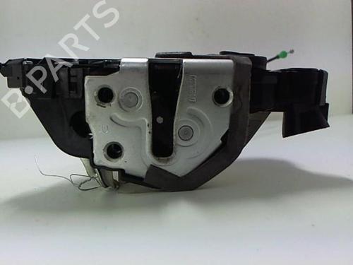 Used Front right lock TOYOTA YARIS (_P9_) 1.4 D-4D (NLP90_, NLP90R) (90 hp) 20475275