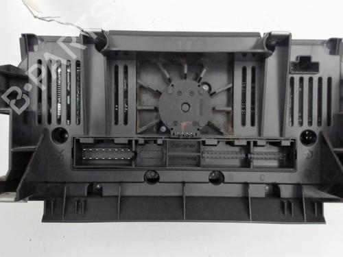 Used Climate control Climate control AUDI A3 Sportback (8PA) 2.0 TDI 16V (140 hp) 30689049 30689049